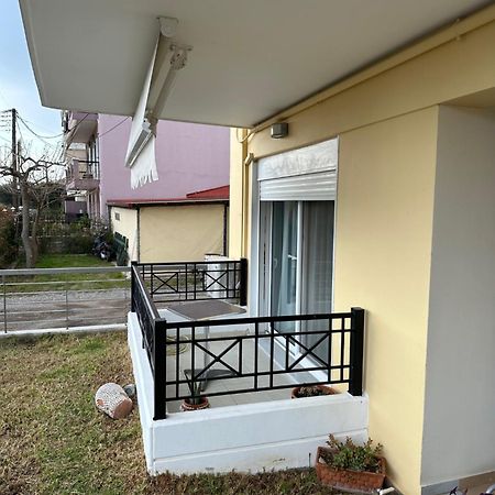 R Apartment นาฟปาคตอส ภายนอก รูปภาพ