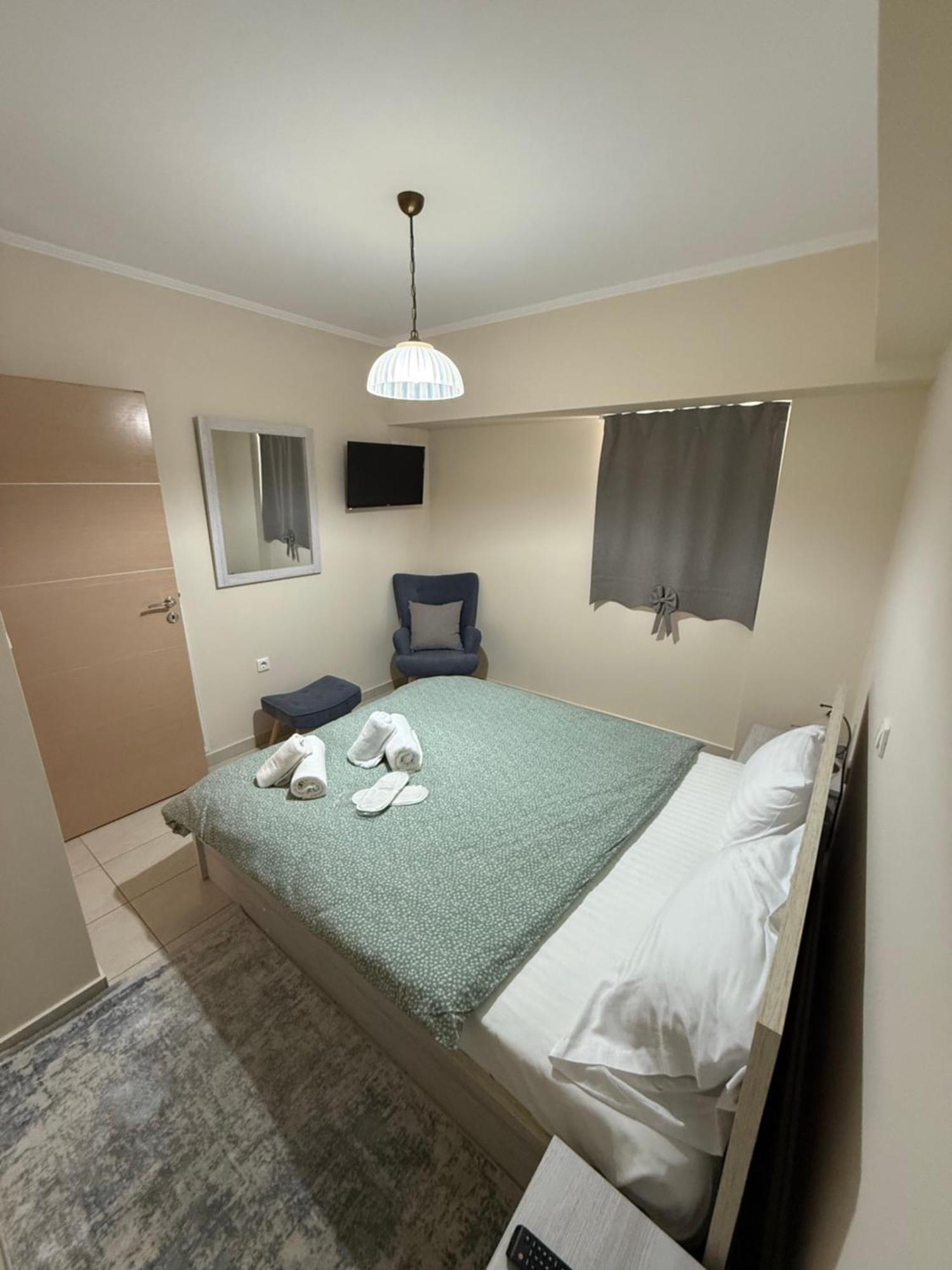 R Apartment นาฟปาคตอส ภายนอก รูปภาพ